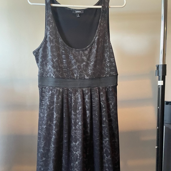 Black express dress - Picture 1 of 4